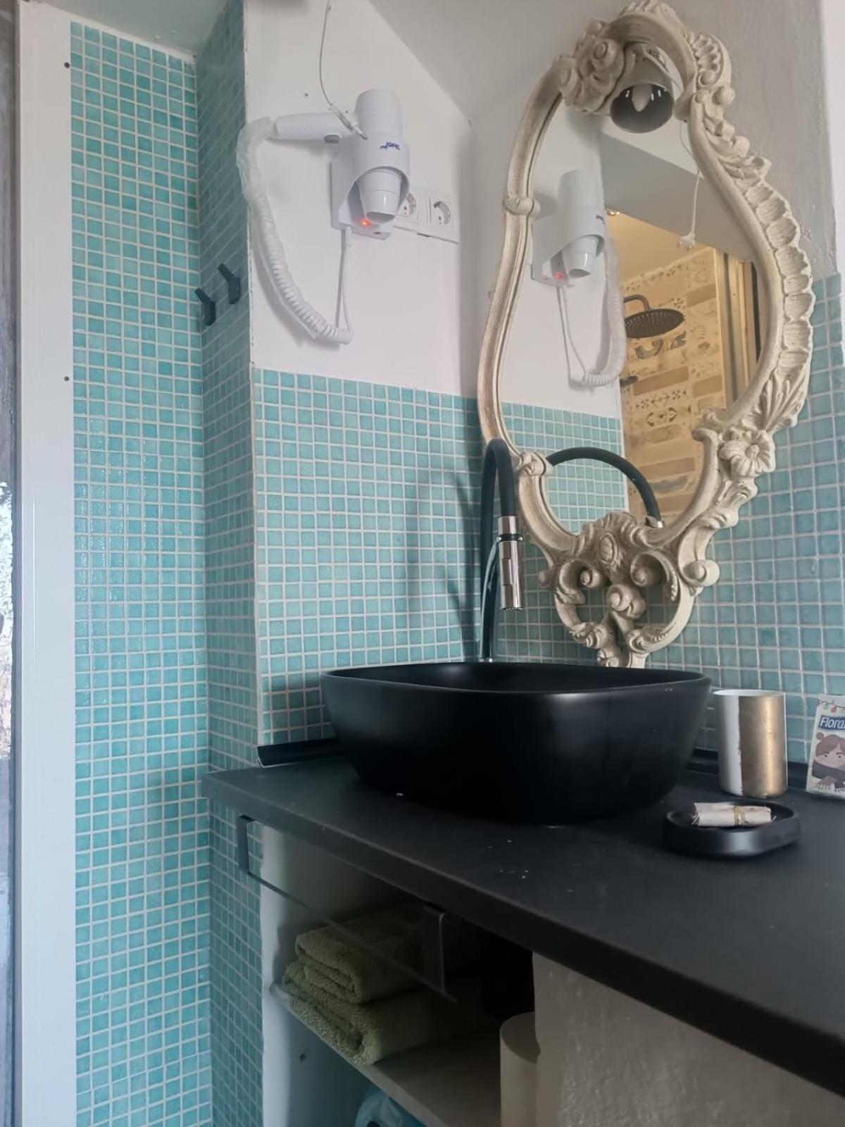 Solo Adultos, Las Tuneras Rooms ลาโอลีวา ภายนอก รูปภาพ
